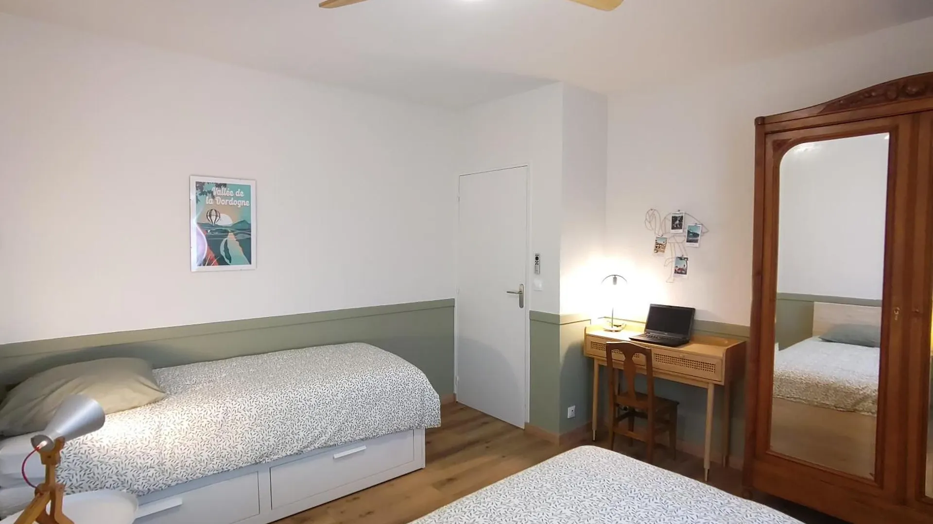 Grand Appartement Avec Jardin Bretenoux 0*,